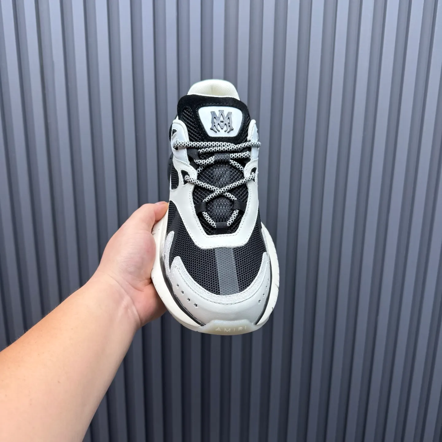 [AMIRI Amir] P: 760💰Size for couples: Female 35-40; Male 39-44; (Customized at 45.46) AMIRI Amir New Autumn and Winter Products New Autumn Latest Catwalk Couple Color Block Bread Casual Sports Shoes Series 〰 Casual fashion style full of details New generation of bone shoes popular classic upgrades Super comfortable and super popular! AUTRY is an exclusive version of AUTRY couple casual shoes from a high street brand in Los Angeles. Many celebrity Internet celebrities have the same style. Chinese new rapper Xiaobai Gali, Wang Yibo, Yang Mi and other Internet celebrity bloggers are competing for their feet. The three-dimensional molded metal logo on the side of the AJ1 shoe is on par with Nike's popular Fog. The heroic value instantly has a bit of punk rock flavor, all showing fashion sense and street style... ▪ Upper: original custom-made cowhide + original custom-made breathable mesh ▪Inner lining: original customized breathable mesh ▪Outsole: original molded two-color TPU rubber combination outsole.
